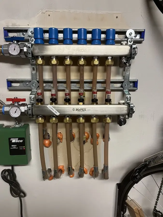 Plumber performing Leak Detection at a residential property in Canutillo